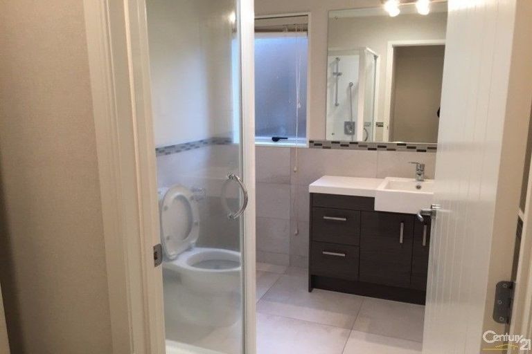 Photo of property in 22 Darion Drive, Flat Bush, Auckland, 2019