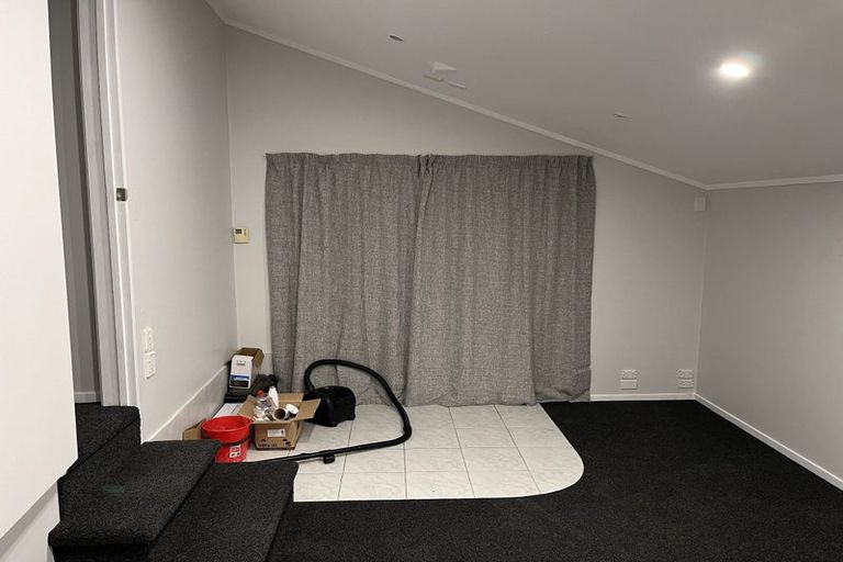 Photo of property in 1 Kestrel Heights, Arkles Bay, Whangaparaoa, 0932