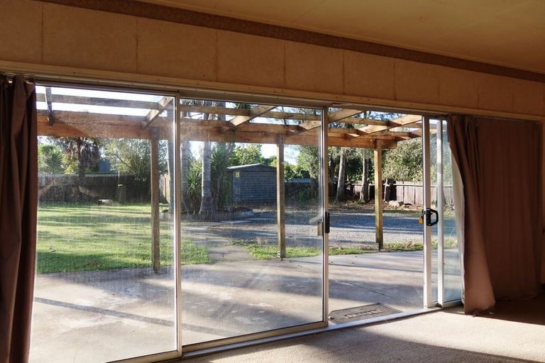 Photo of property in 19 Graham Street, Te Kopuru, 0391