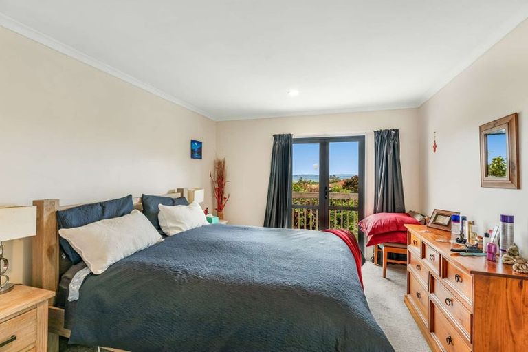 Photo of property in 18 Alverna View, Gulf Harbour, Whangaparaoa, 0930