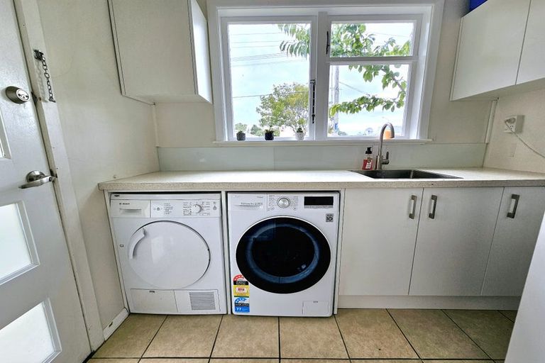 Photo of property in 83 Godley Street, Waiwhetu, Lower Hutt, 5010