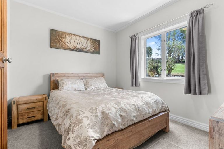 Photo of property in 137 Going Road, Ruatangata West, Kamo, 0185