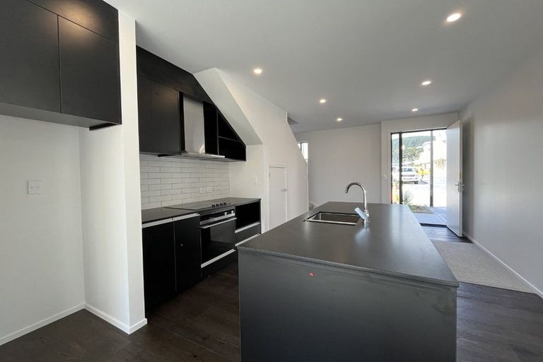 Photo of property in 6 Houhere Street, Paraparaumu, 5032