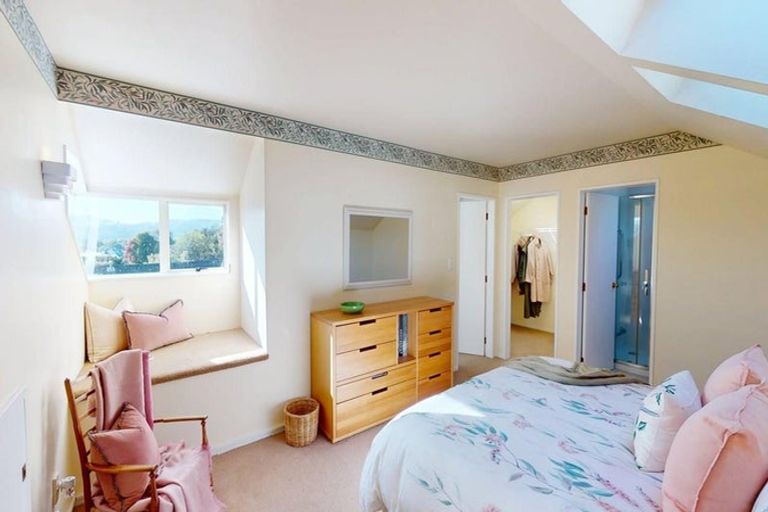 Photo of property in 37 Tyndall Street, Waiwhetu, Lower Hutt, 5010