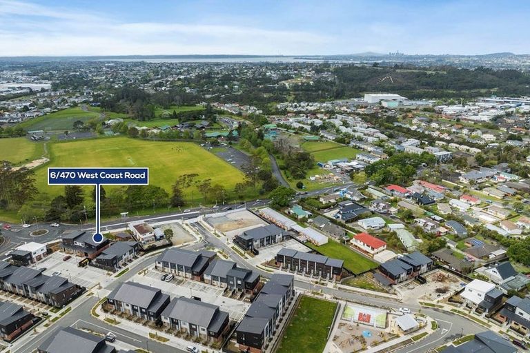 Photo of property in 6/470 West Coast Road, Glen Eden, Auckland, 0602