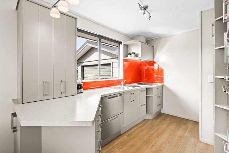 Photo of property in 2 Otatara Road, Taradale, Napier, 4112