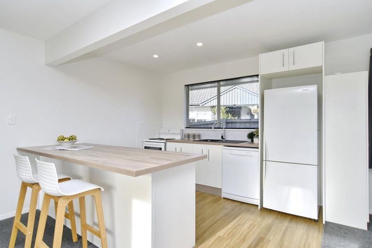 Photo of property in 216 Hendersons Road, Hoon Hay, Christchurch, 8025