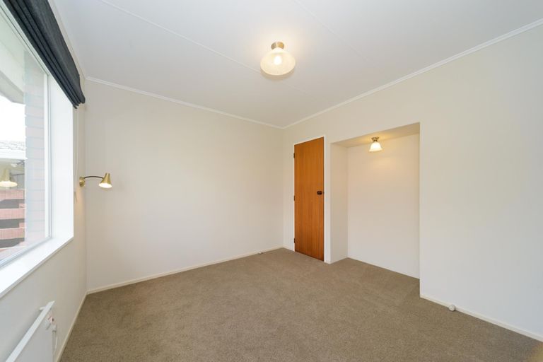 Photo of property in 21 Pencarrow Street, Highbury, Palmerston North, 4412