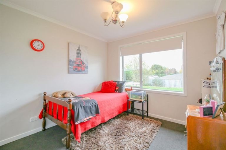 Photo of property in 11 Lithgow Drive, Otamatea, Whanganui, 4500