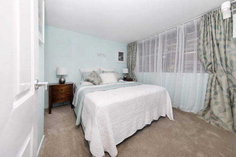 Photo of property in 1/91 Princes Street, Northcote Point, Auckland, 0627