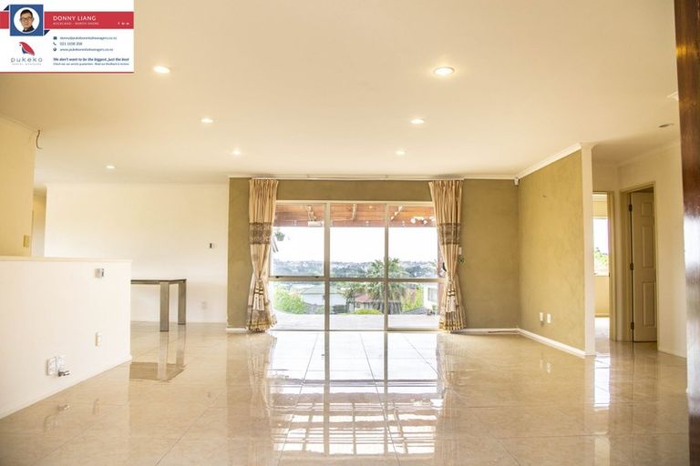 Photo of property in 6 Canary Place, Unsworth Heights, Auckland, 0632