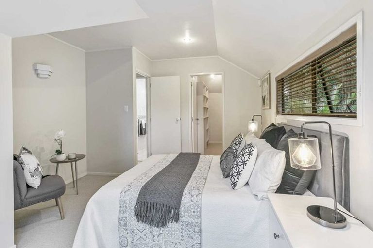 Photo of property in 52b Aroha Avenue, Sandringham, Auckland, 1025