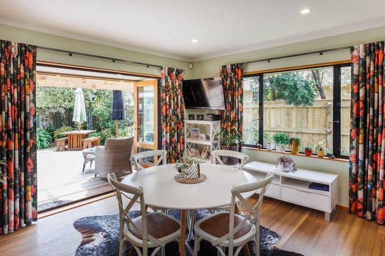 Photo of property in 461a College Street, Hokowhitu, Palmerston North, 4410