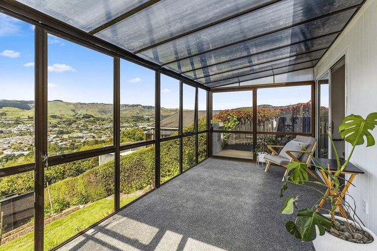 Photo of property in 23 Westhaven Drive, Tawa, Wellington, 5028