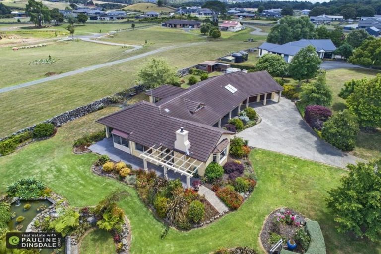 Photo of property in 7a Cairn Way, Te Kamo, Kamo, 0185