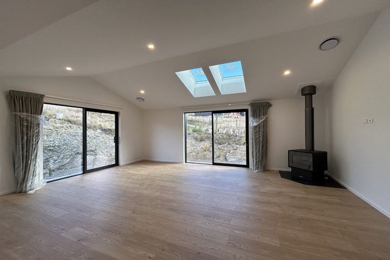 Photo of property in 6 Friesian Close, Jacks Point, 9371