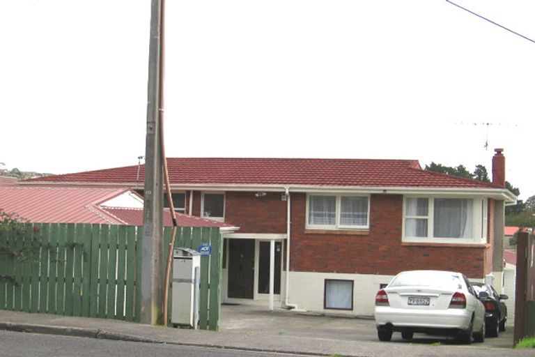 Photo of property in 134 Colwill Road, Massey, Auckland, 0614