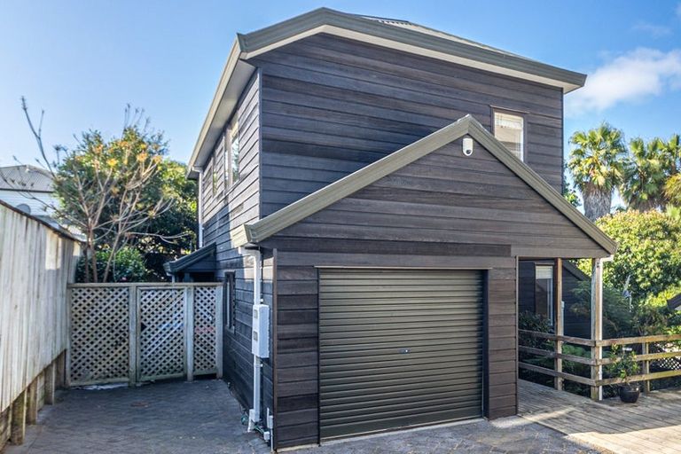 Photo of property in 3/25 Shackleton Road, Mount Eden, Auckland, 1024
