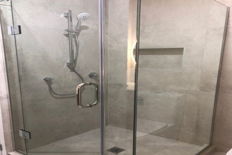 Photo of property in 42 Matahae Drive, Flat Bush, Auckland, 2019