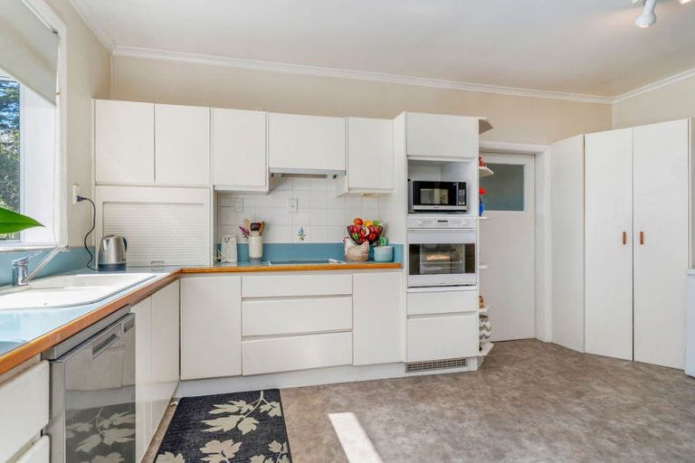 Photo of property in 4 Armstrong Avenue, Carterton, 5713