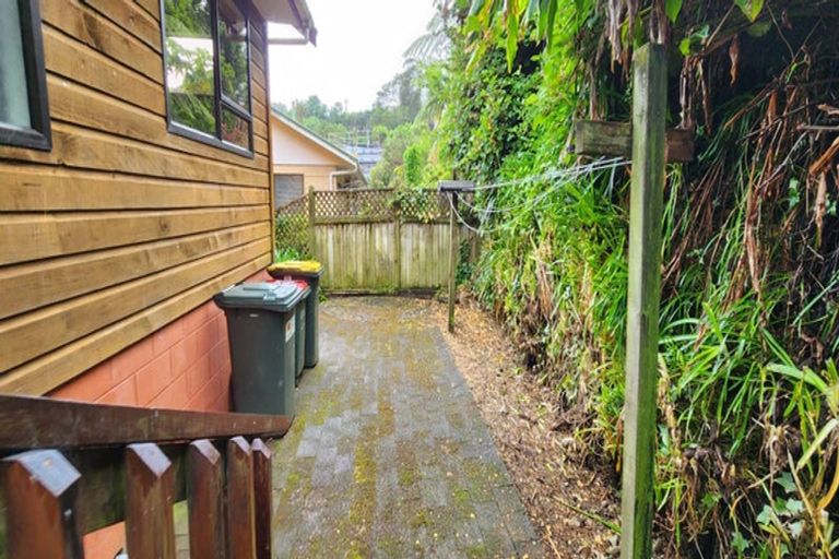 Photo of property in 4/2a Spencer Place, Merrilands, New Plymouth, 4312