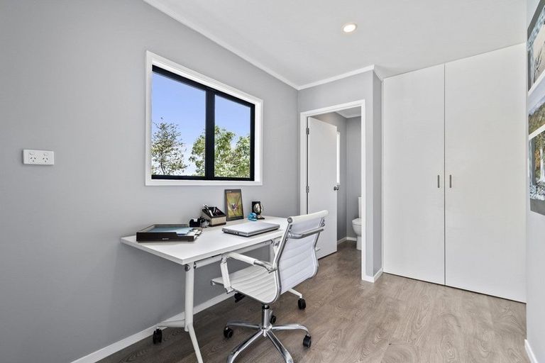 Photo of property in 822 Ponga Road, Opaheke, Papakura, 2584