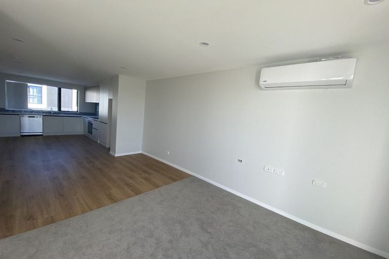 Photo of property in 29 Hinonga Loop, Silverdale, 0932