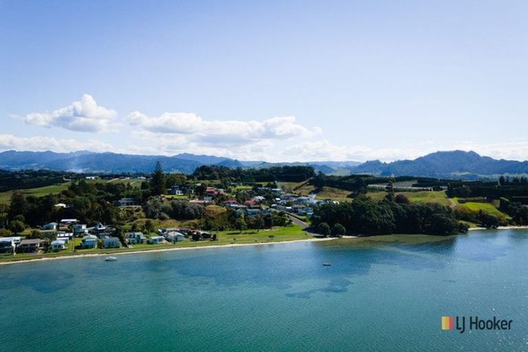 Photo of property in 30a Harbour View Road, Tahawai, Katikati, 3170