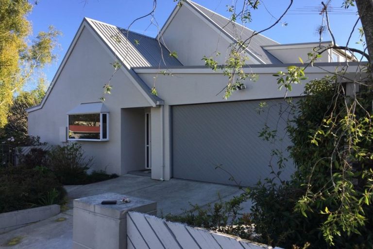 Photo of property in 1 Whaka Terrace, Huntsbury, Christchurch, 8022
