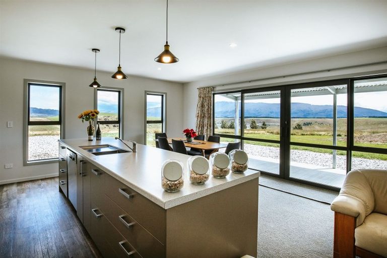 Photo of property in 138 Ruffell Road, Tarras, Cromwell, 9383