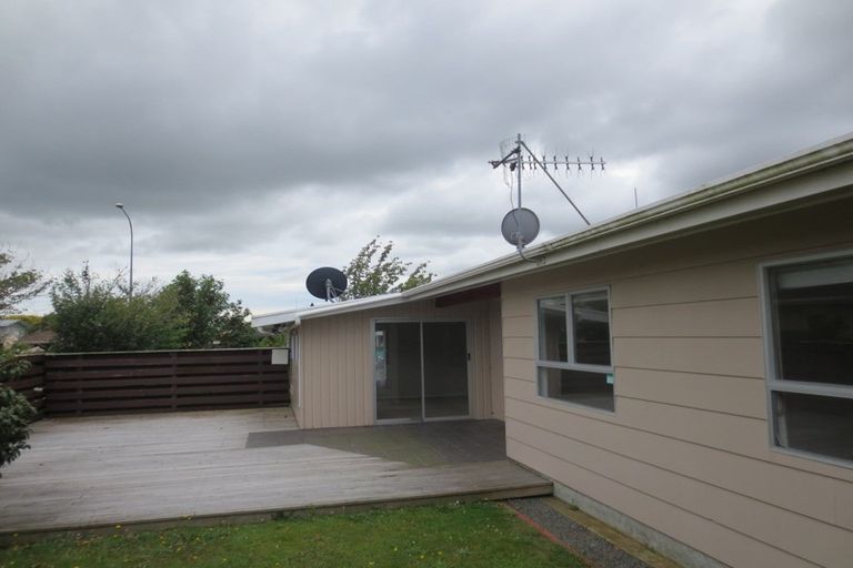 Photo of property in 92 Long Melford Road, Awapuni, Palmerston North, 4412