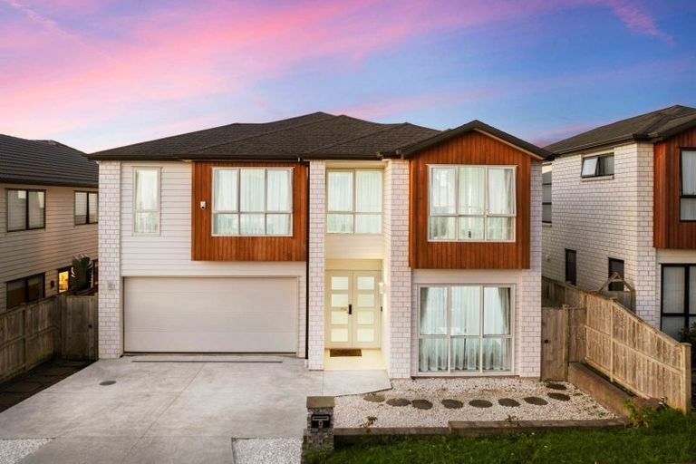 Photo of property in 9 Ballinabreen Road, Flat Bush, Auckland, 2019