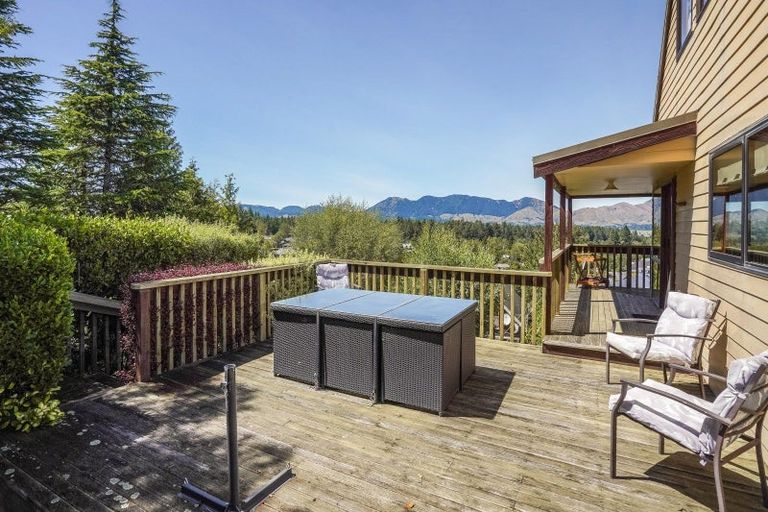 Photo of property in 22 Chalet Crescent, Hanmer Springs, 7334