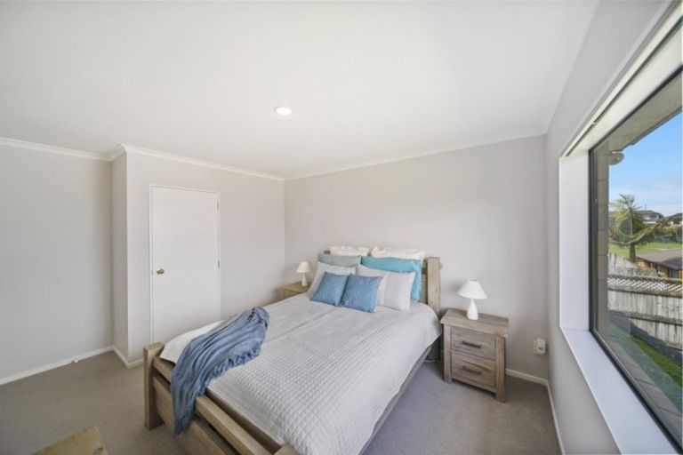 Photo of property in 38 Saralee Drive, Manurewa, Auckland, 2105