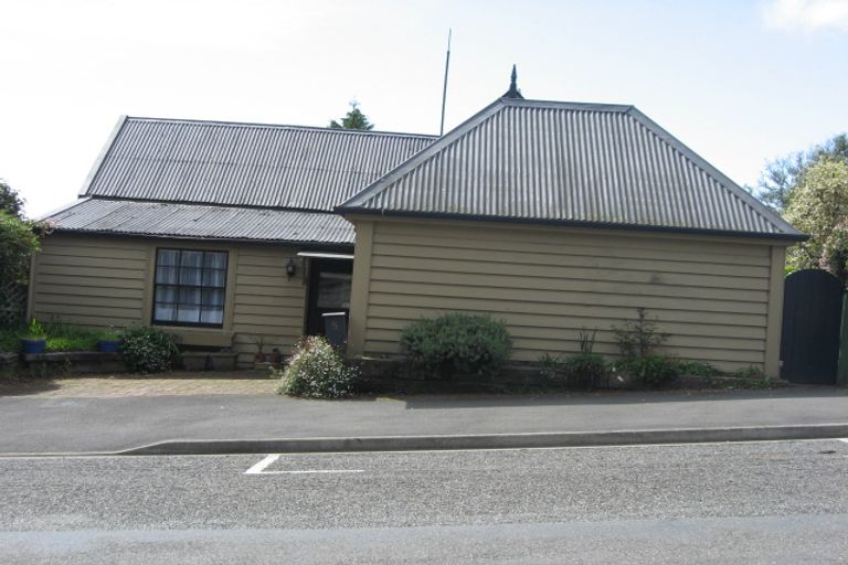 Photo of property in 5 Manuka Street, Nelson, 7010