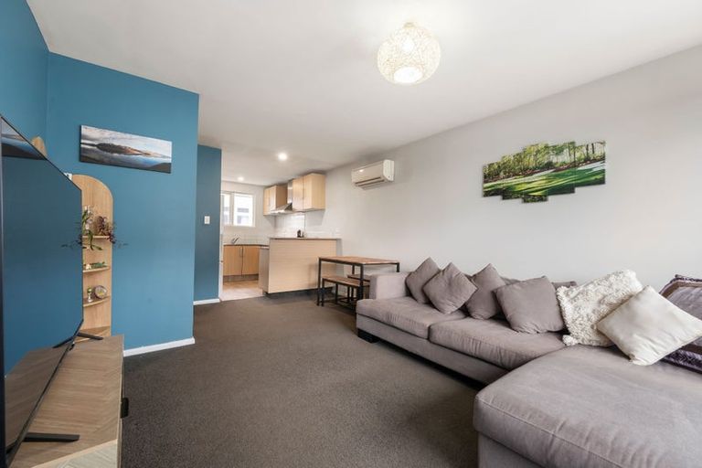 Photo of property in 2/97 Champion Street, Edgeware, Christchurch, 8013