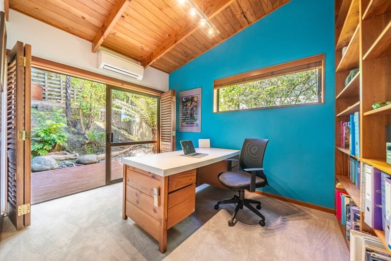 Photo of property in 99 Motuhara Road, Plimmerton, Porirua, 5026