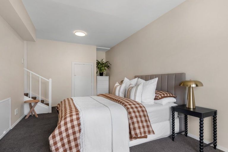 Photo of property in 1/33 Searells Road, Strowan, Christchurch, 8052