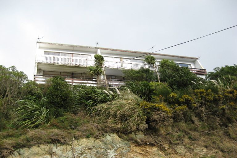 Photo of property in 2/17 Wrights Hill Road, Karori, Wellington, 6012