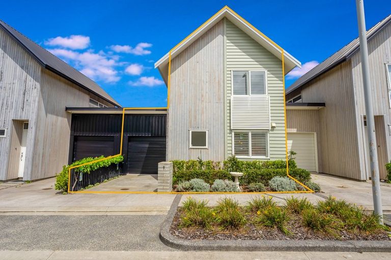 Photo of property in 9 Poaka Road, Hobsonville, Auckland, 0616