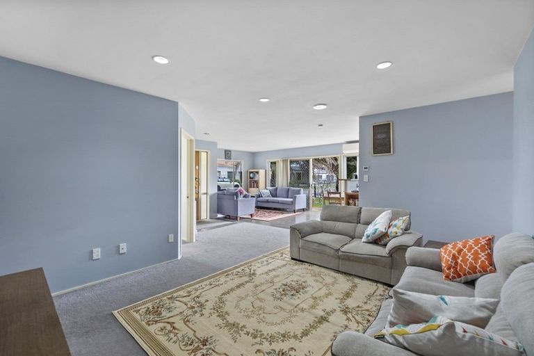 Photo of property in 4 Sudbury Court, Rototuna North, Hamilton, 3210