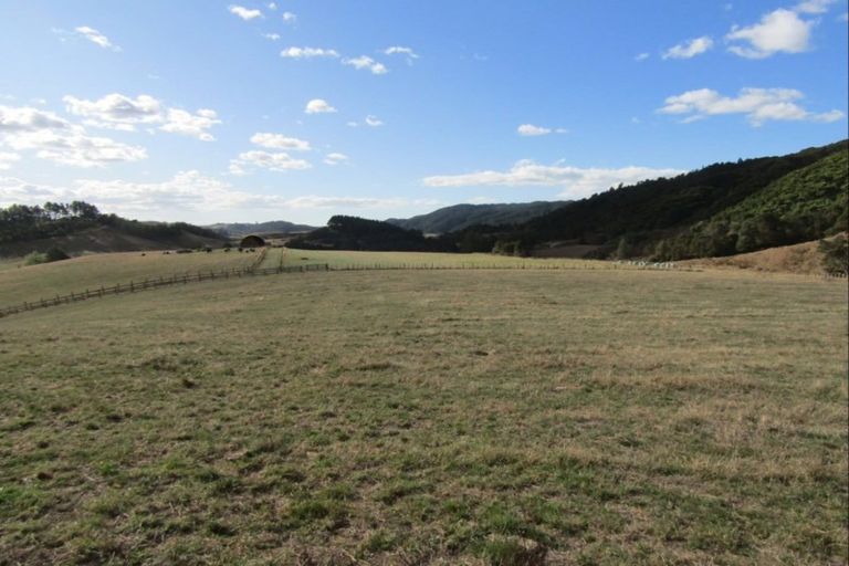 Photo of property in 110 Ti Tree Way, Hunua, 2583