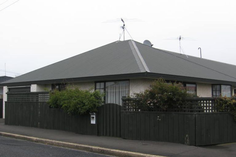 Photo of property in 18a Dick Street, South Dunedin, Dunedin, 9012