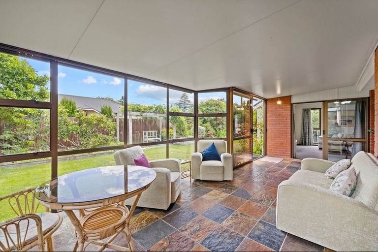 Photo of property in 1/47 Memorial Avenue, Ilam, Christchurch, 8053