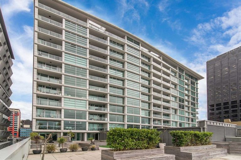 Photo of property in Chews Lane Apartments, 16c/9 Chews Lane, Wellington Central, Wellington, 6011