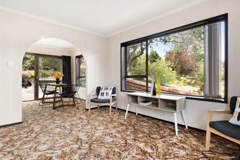 Photo of property in 2/723 Beach Road, Browns Bay, Auckland, 0630