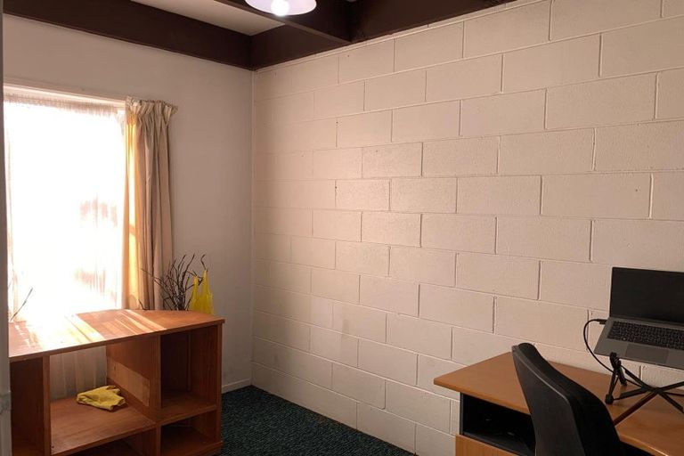 Photo of property in 3/289 Swanson Road, Ranui, Auckland, 0612