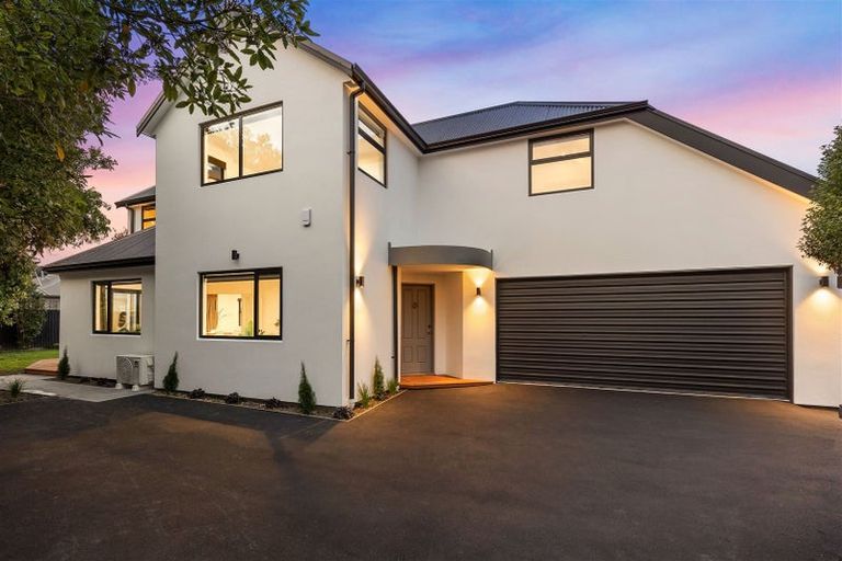 Photo of property in 52b Mcfaddens Road, St Albans, Christchurch, 8052