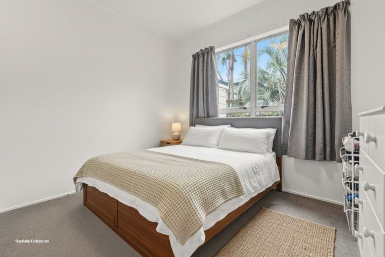 Photo of property in 1/1216 Papamoa Beach Road, Papamoa Beach, Papamoa, 3118