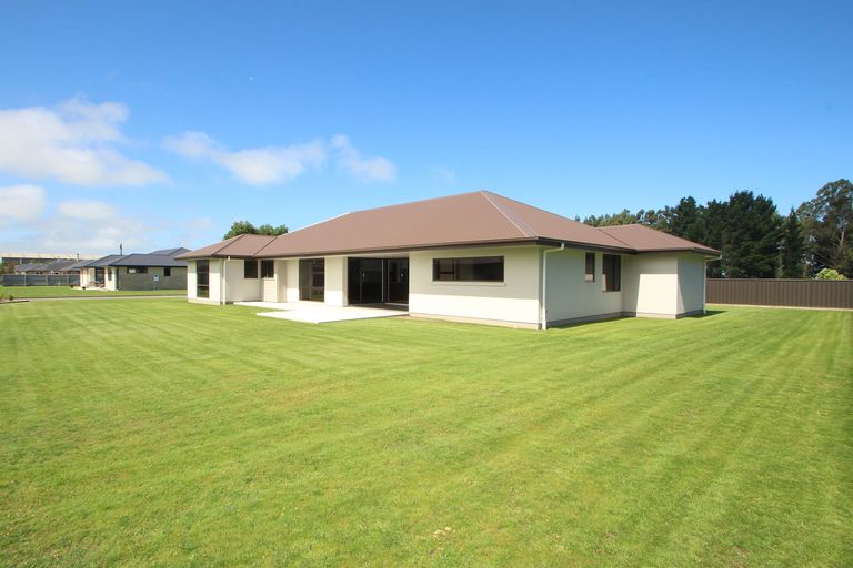 Photo of property in 11 Salisbury Crescent, Oamaru North, Oamaru, 9400